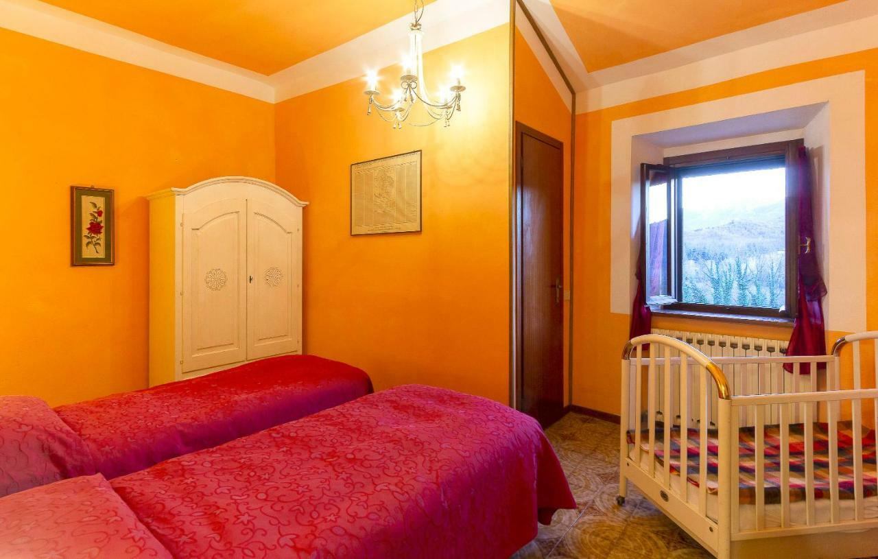 Agriturismo Il Bardellino Фивиццано Экстерьер фото
